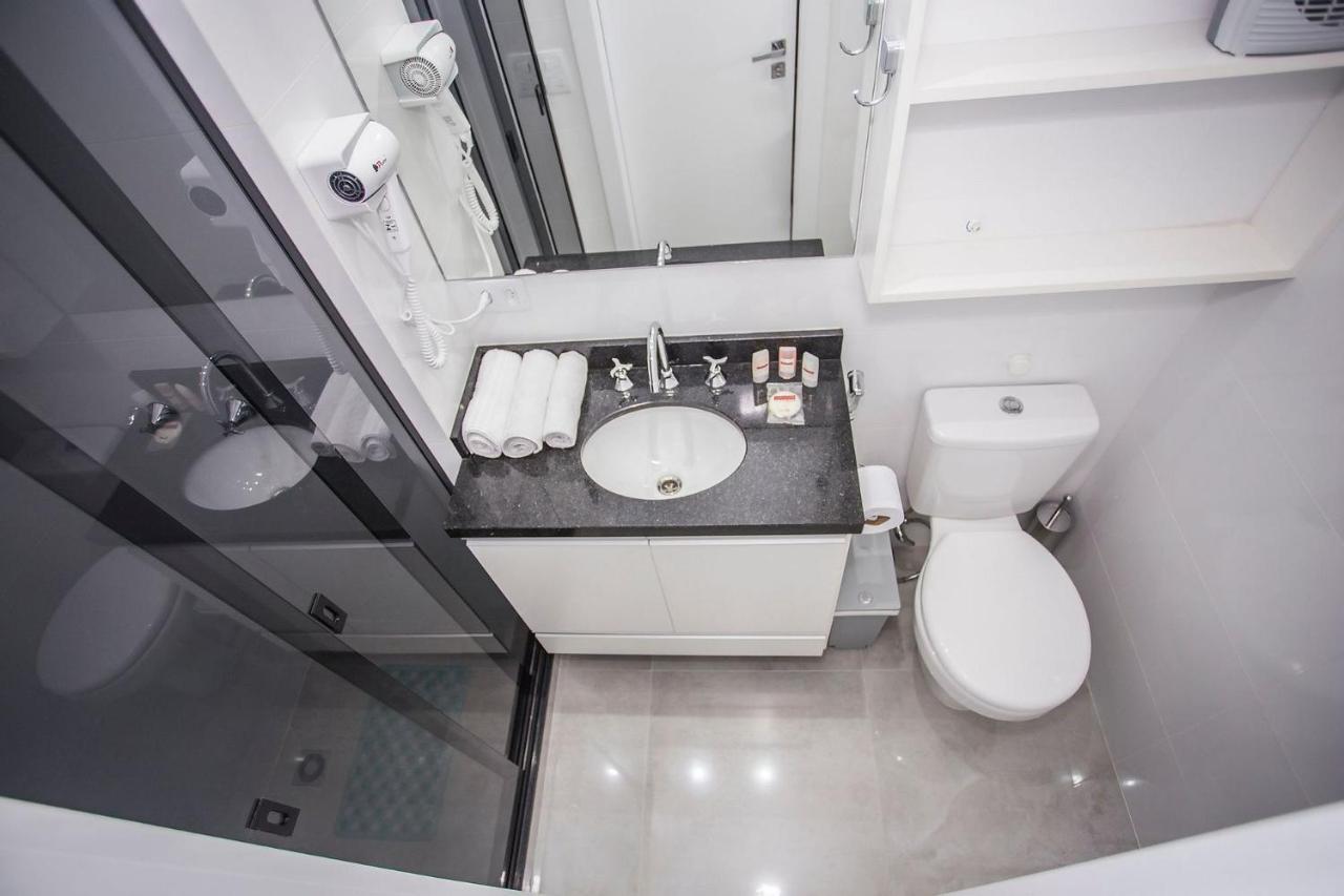 Studio Central - All1403 Curitiba Luaran gambar